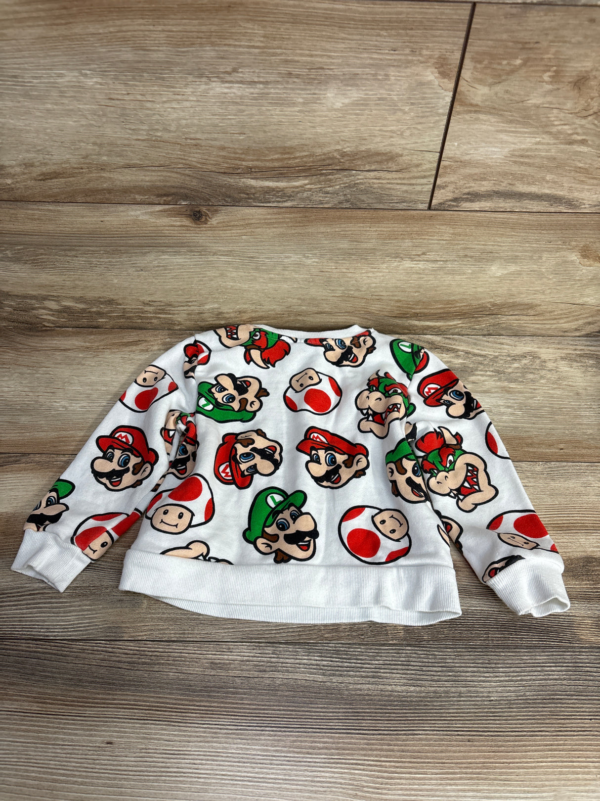 Super Mario Bros Sweatshirt White sz 3T