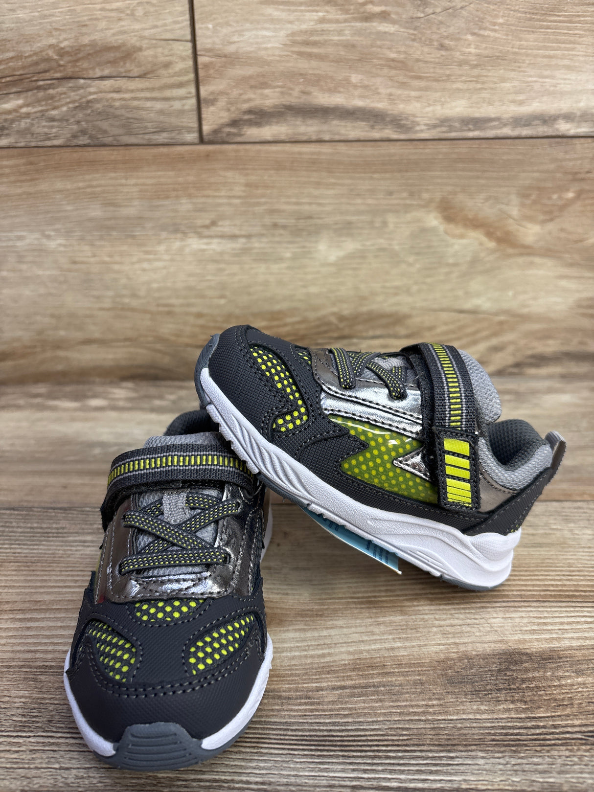 NEW Stride Rite Lighted Cosmic Adapt Sneakers Grey sz 7c