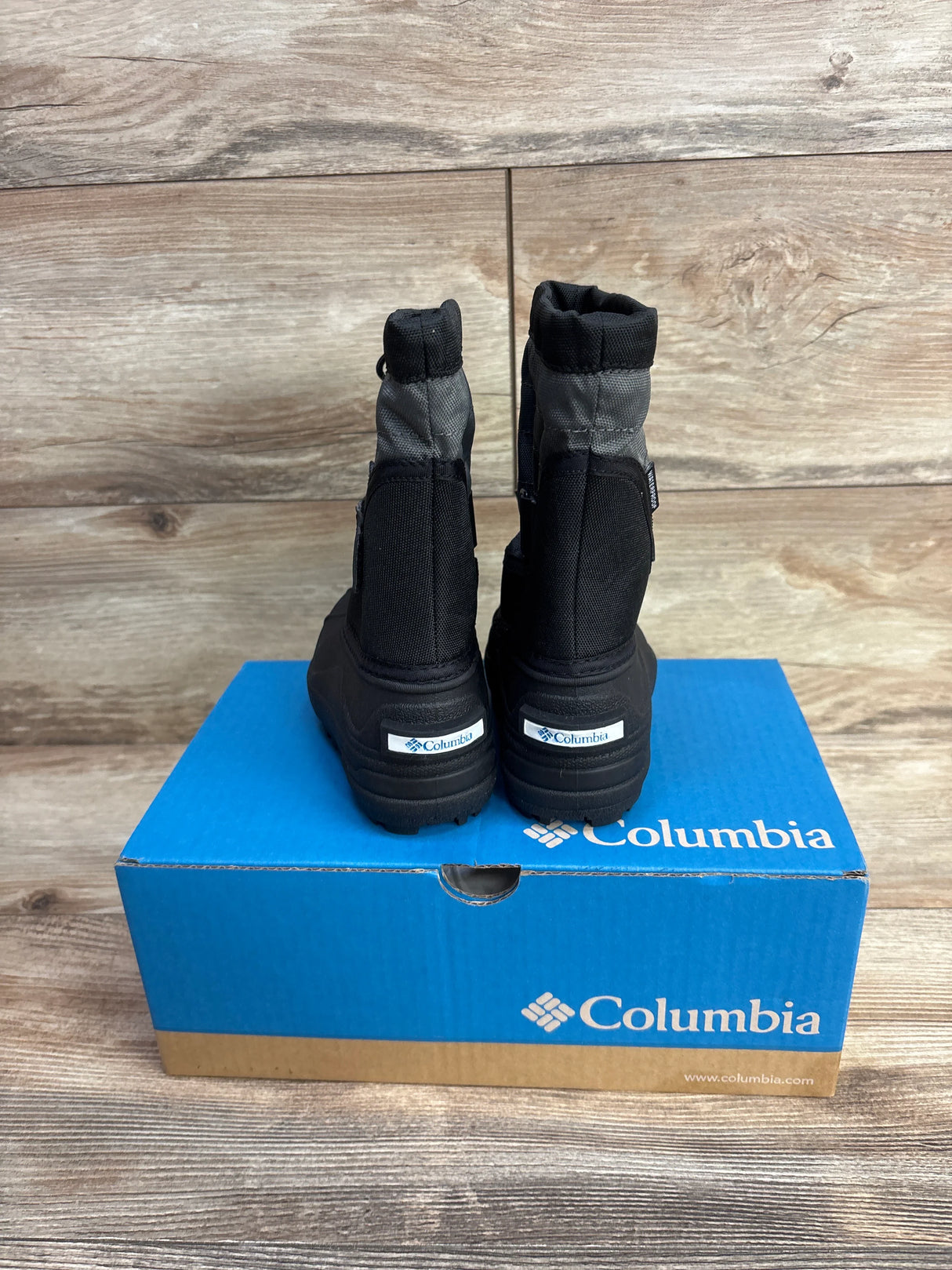 NEW Columbia Powderbug Plus II Snow Boots Black sz 7c