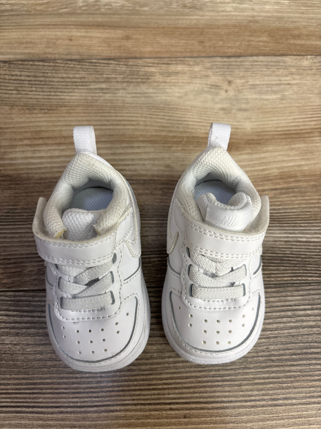 Nike Court Borough Low 2 TD 'Triple White' Sneakers sz 2c