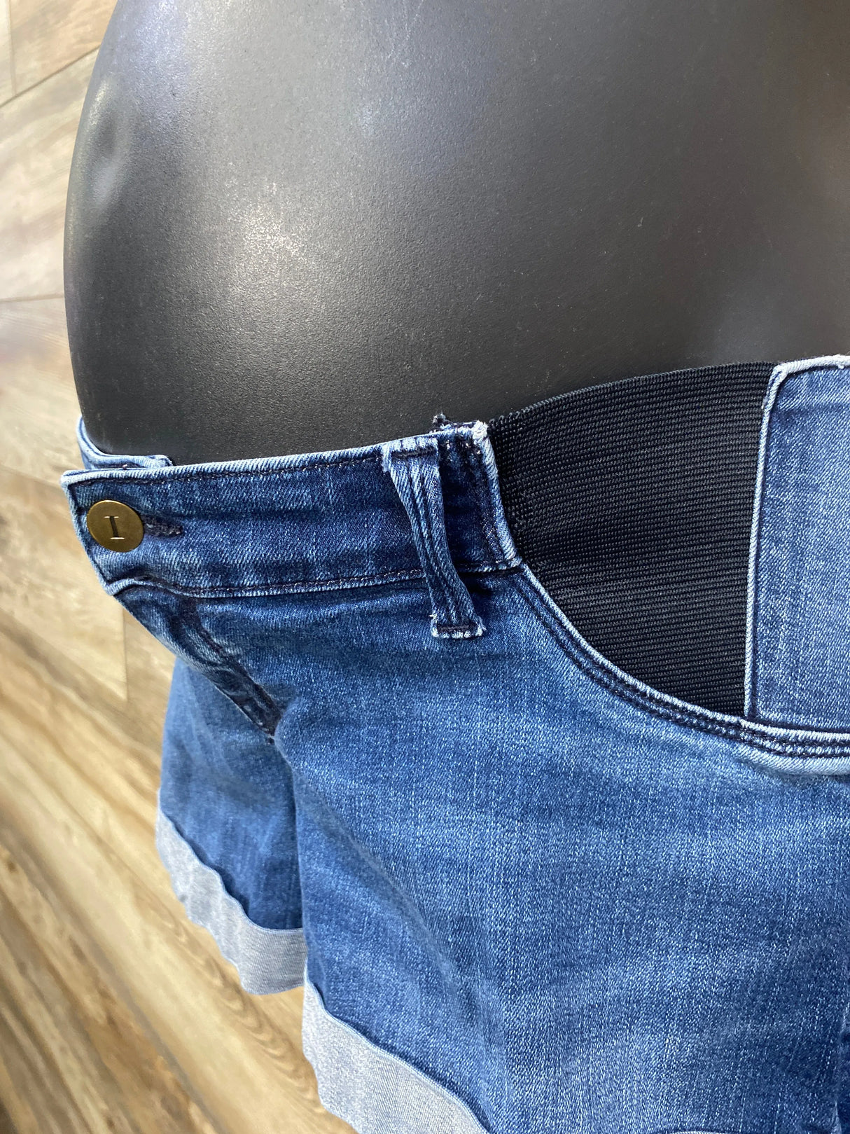 Isabel Maternity Side Panel Midi Short Blue sz XS - Me n Mommy To Be