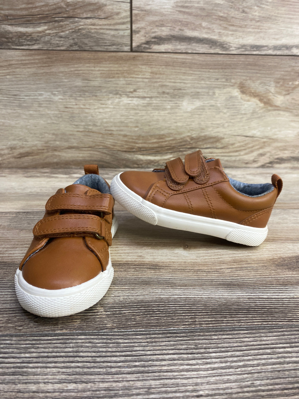 Cat & Jack Double Strap Sneakers Brown sz 6c