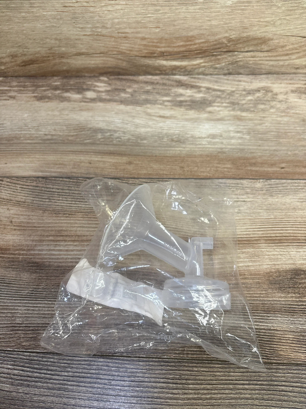 NEW Spectra Single Breast Shield Medium 22mm