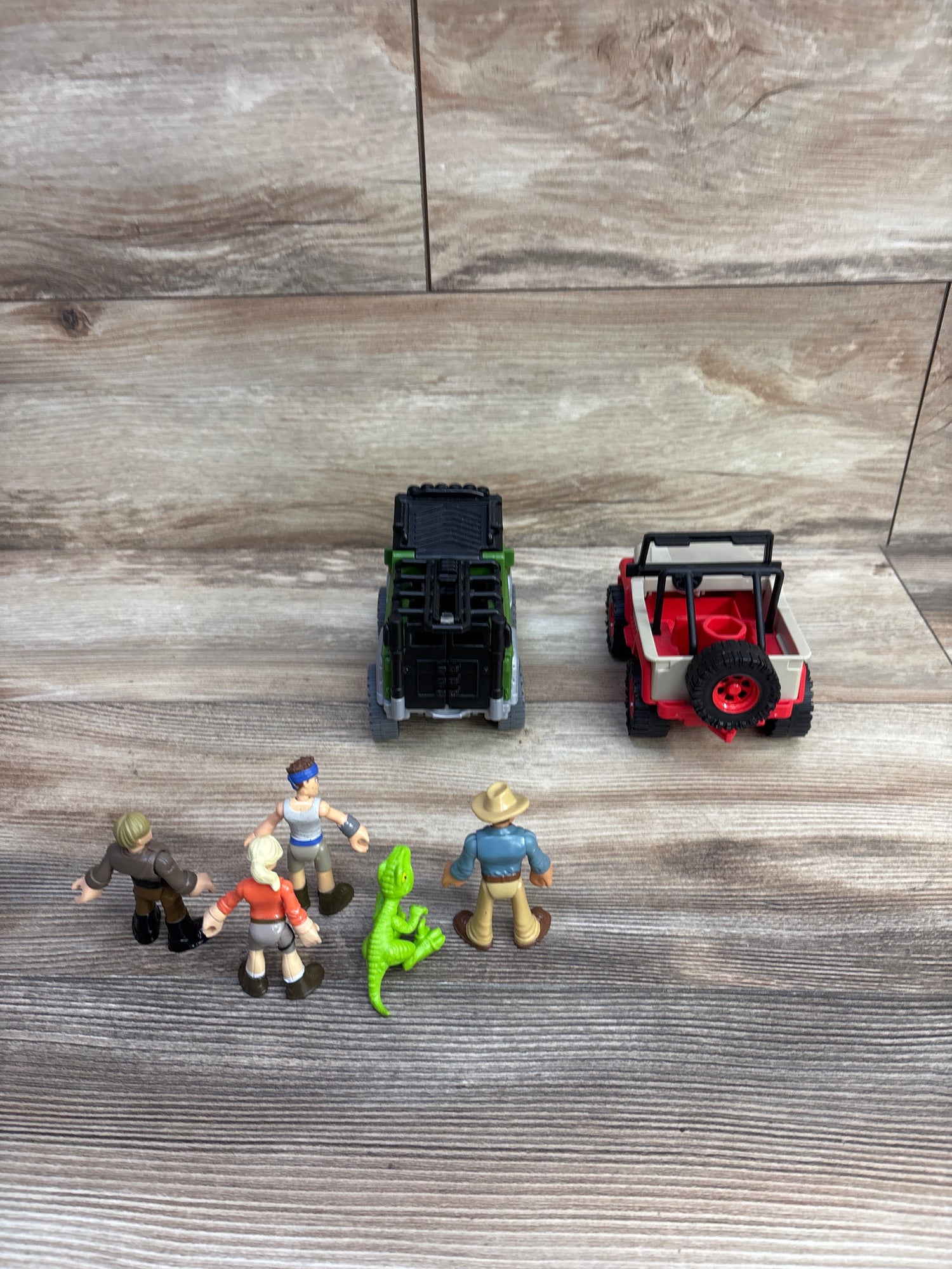 Fisher Price Imaginext Jurassic World Vehicles & Figures 7pc Set
