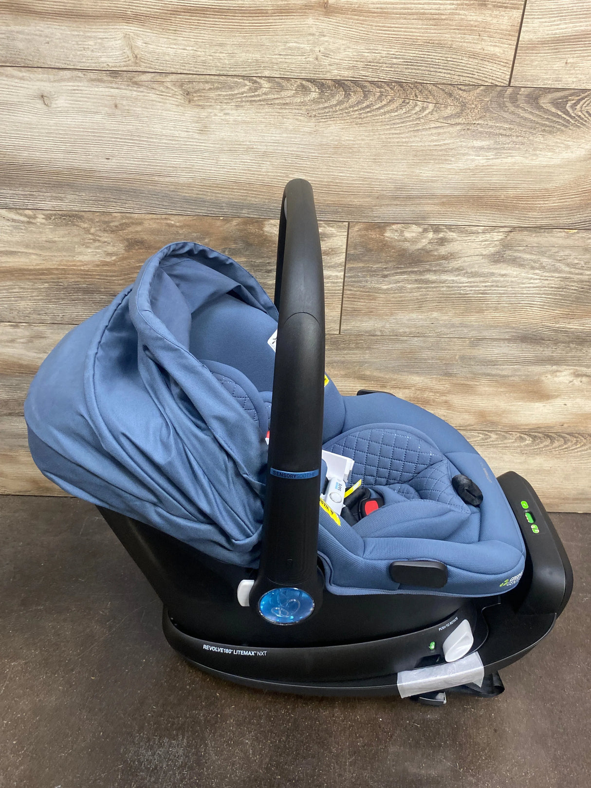 NEW Evenflo Revolve 180 LiteMax NXT Rotating Infant Car Seat with Sensory Soothe in Flint Blue 3-30lbs