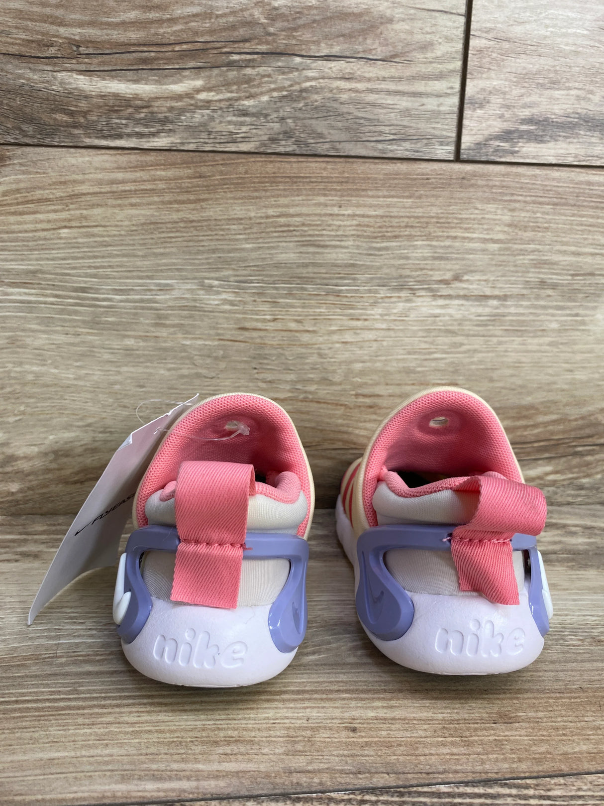 NEW Nike Dynamo Go TD 'Coconut Milk Sea Coral' Sneakers sz 6c