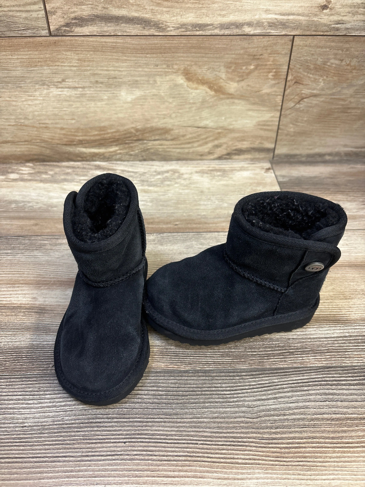 UGG Jona Boot Black sz 6c