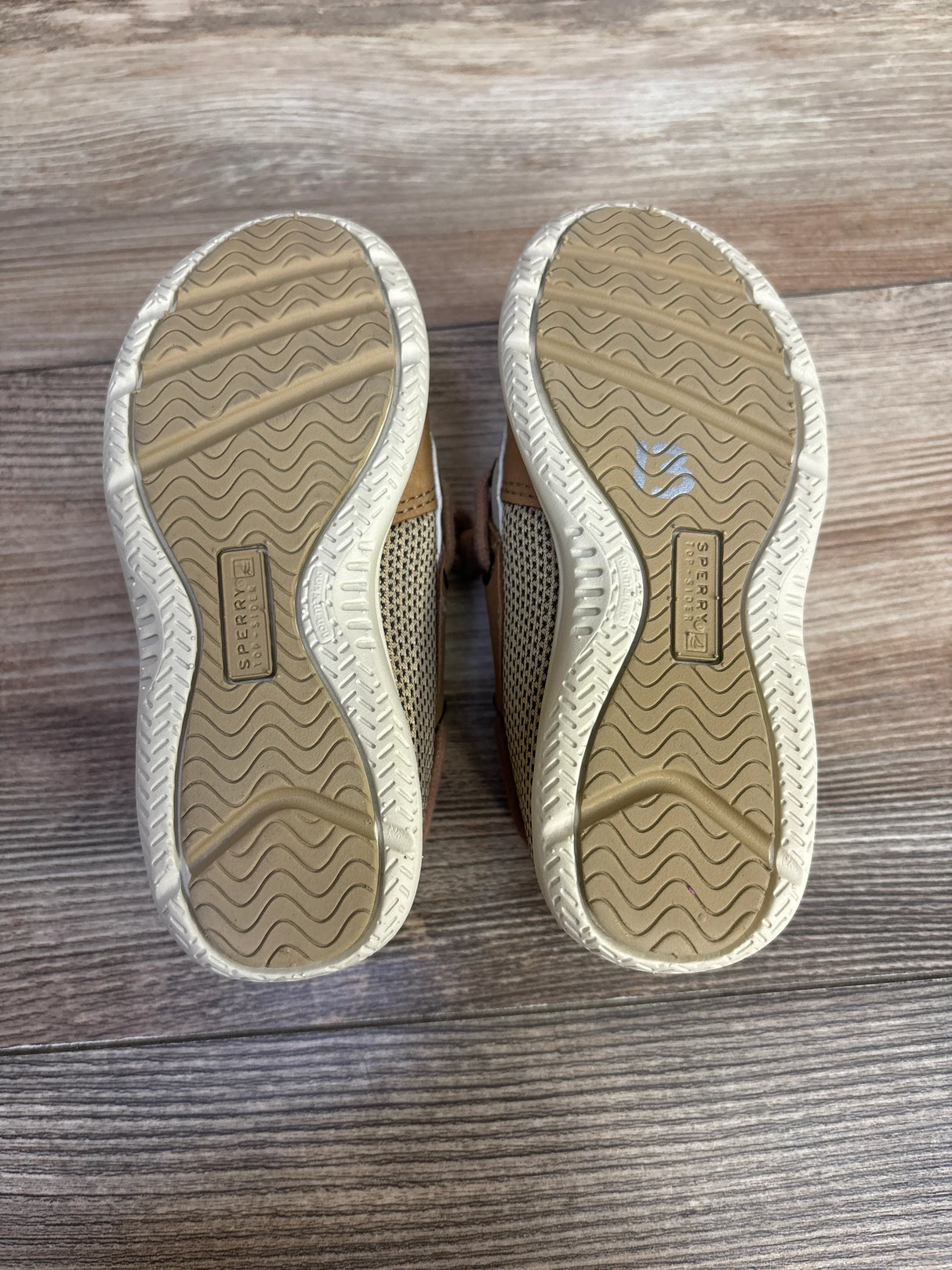 Sperry Shoresider Junior Boat Shoes Tan sz 9c - Me n Mommy To Be