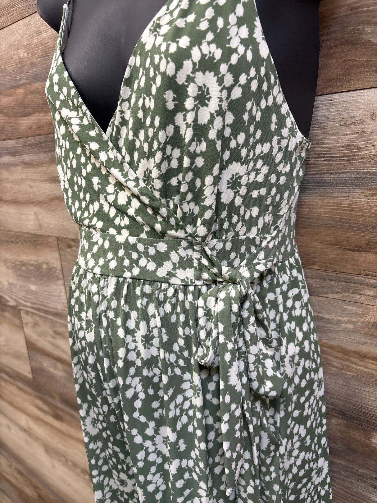 NEW Kaileigh Maternity Rica Crop Jumpsuit Green sz Medium