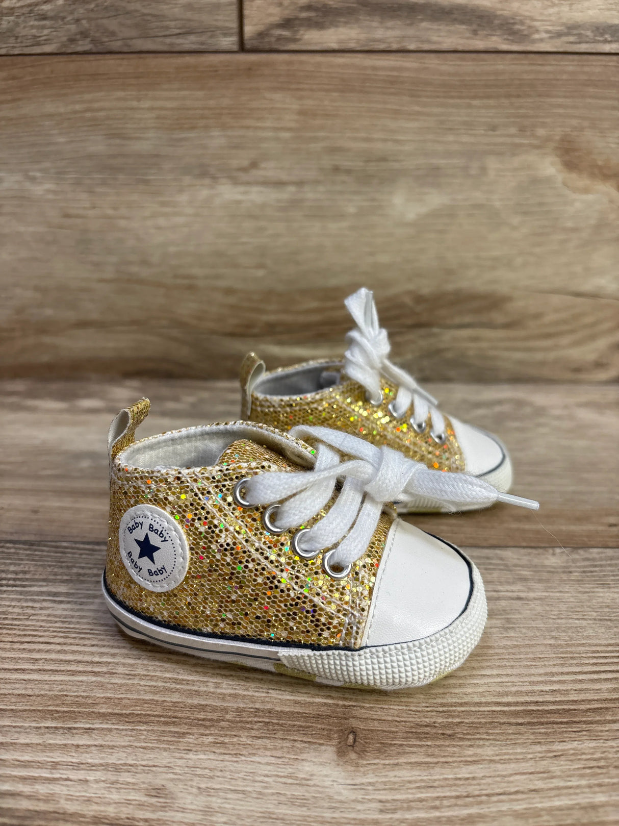 Meckior Glittery Slip-On Crib Shoes Gold sz 2c