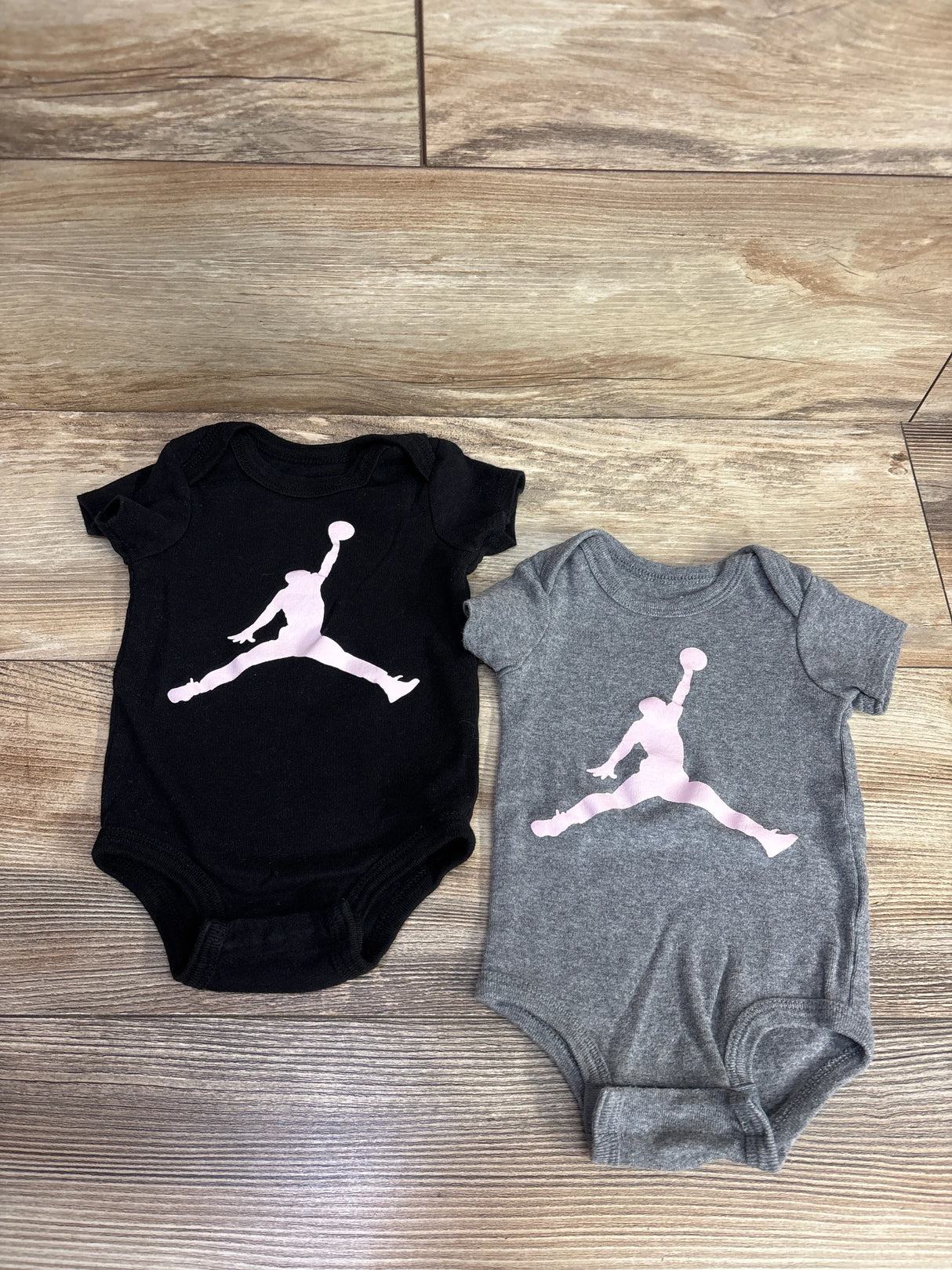Jordan 2pk Logo Bodysuit Set Black sz 0-6m