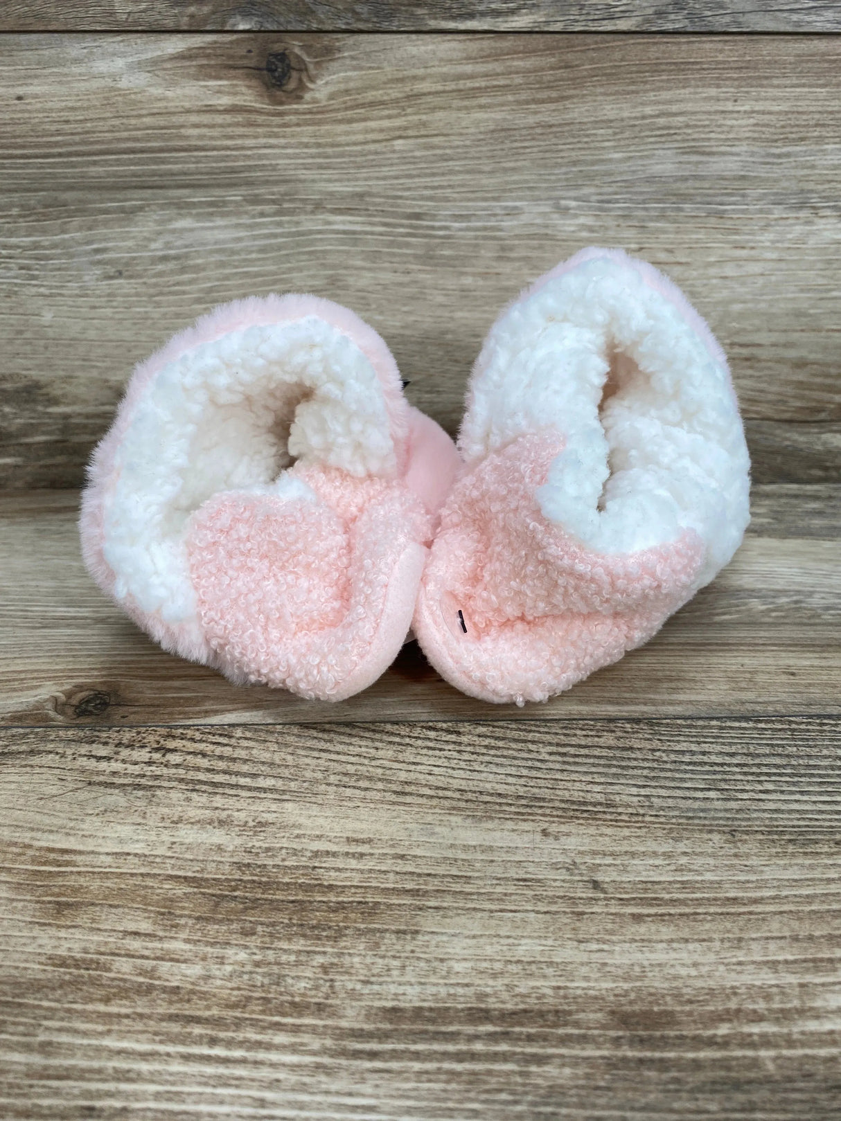 NEW Art Class Gripper Bottom Slippers Pink sz S/M - Me n Mommy To Be