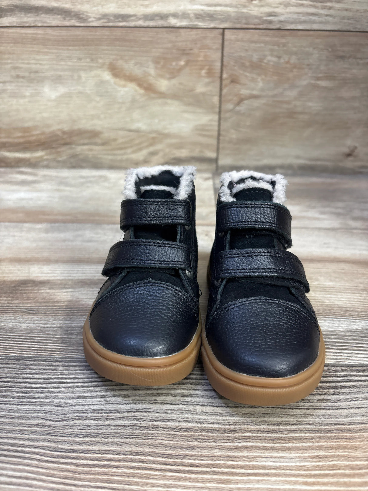 Ugg Rennon High Top Sneakers Black sz 6c