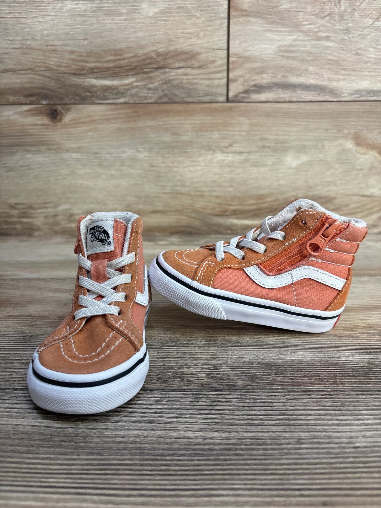 Vans Sk8-Hi Zip Sneakers, Peach sz 5c
