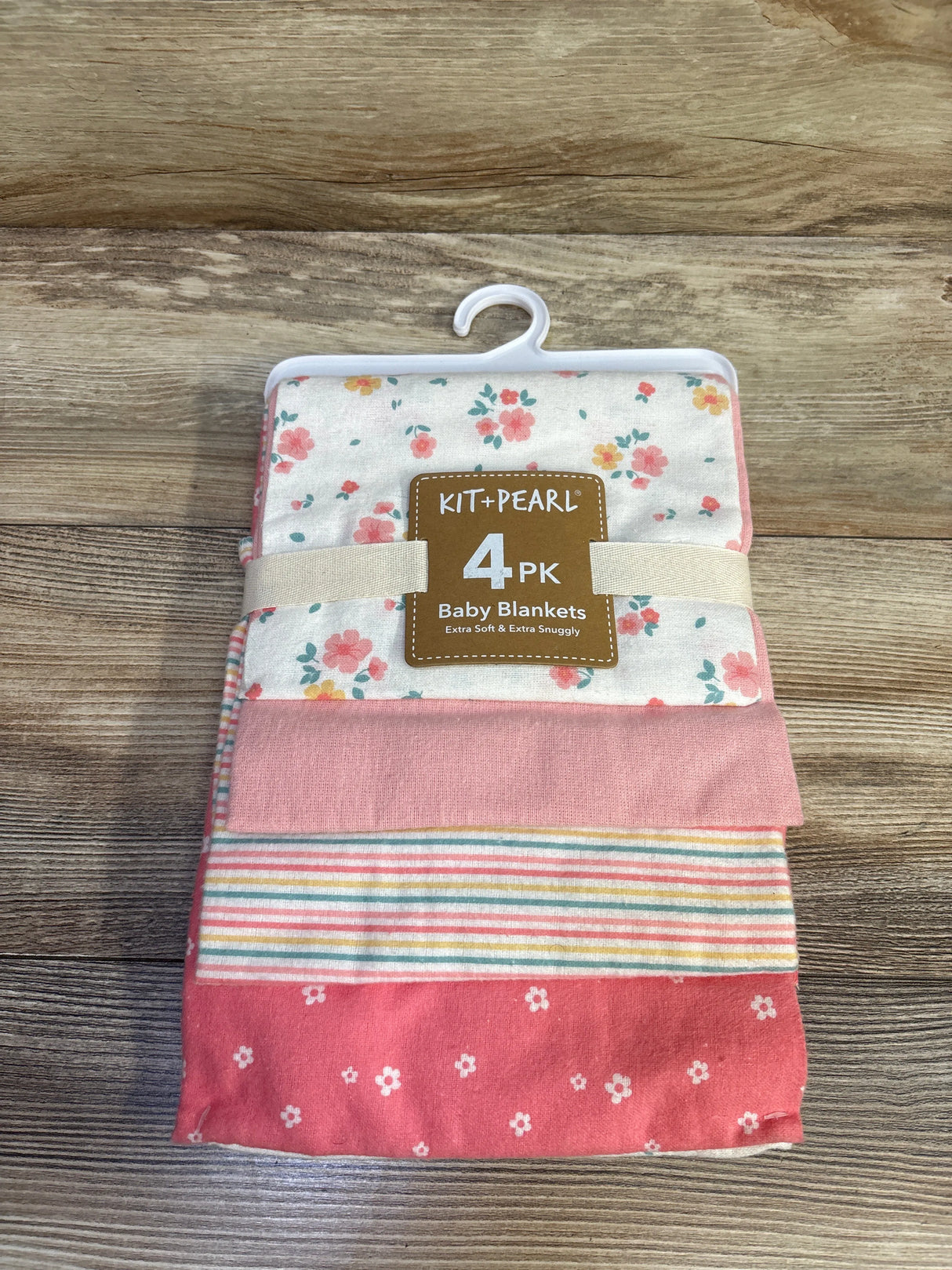 NEW Kit + Pearl 4pk Baby Blankets Peach