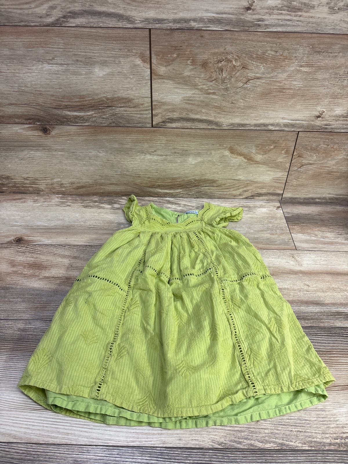 Mayoral Embroidered Sleeveless Dress in Apple Green sz 4T