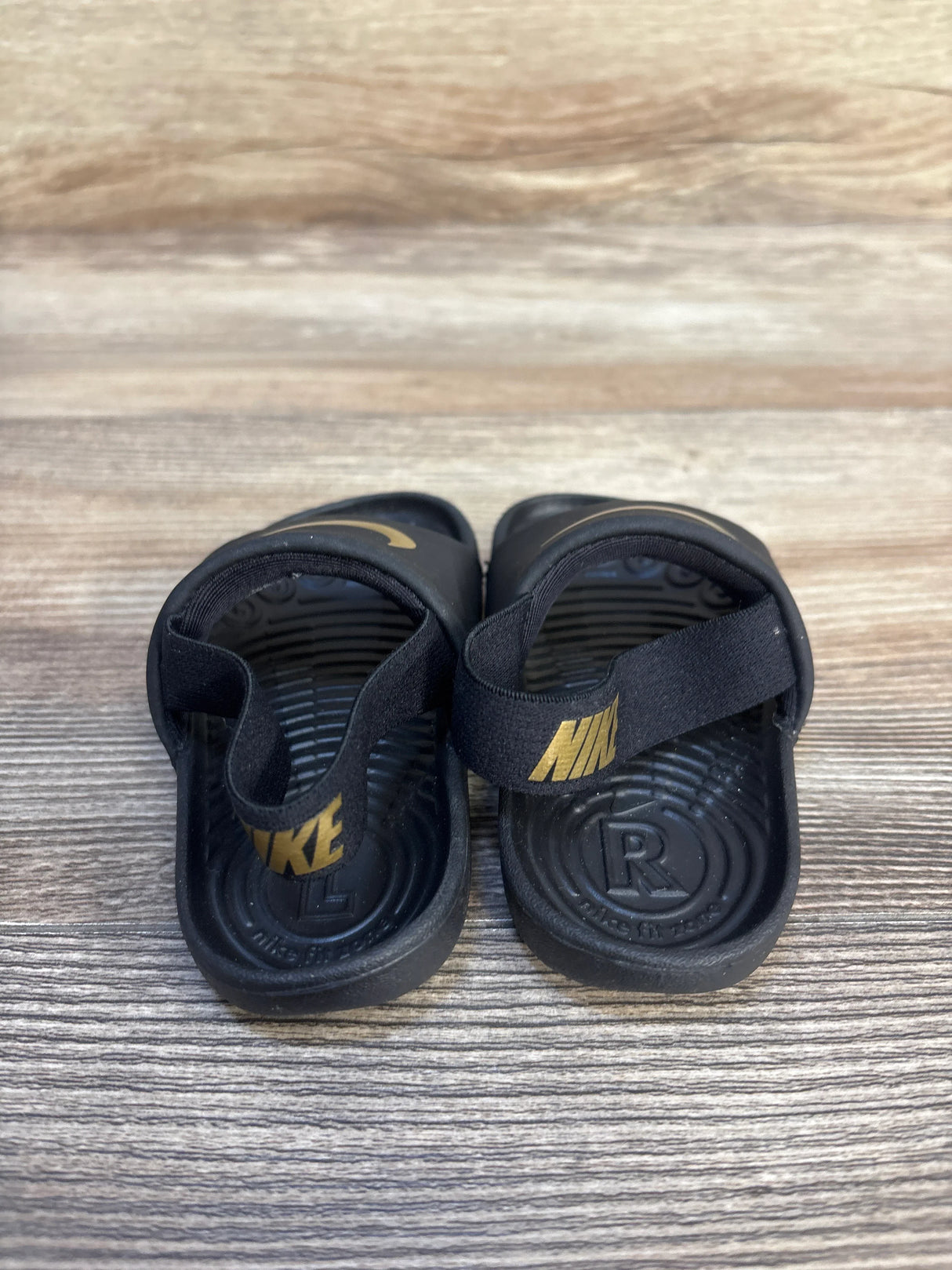 Nike Kawa Slide TD 'Black Metallic Gold' sz 6c