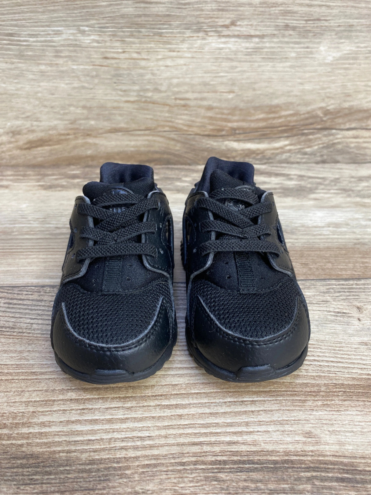 Nike Air Huarache Run Triple Black Sneakers sz 5c - Me n Mommy To Be