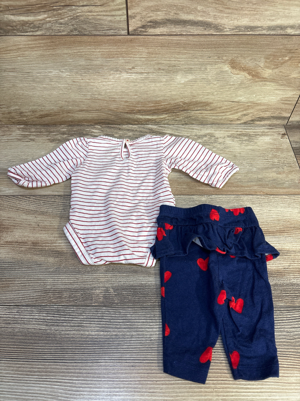 Carter's Striped Bodysuit & Bottoms Set White sz Newborn