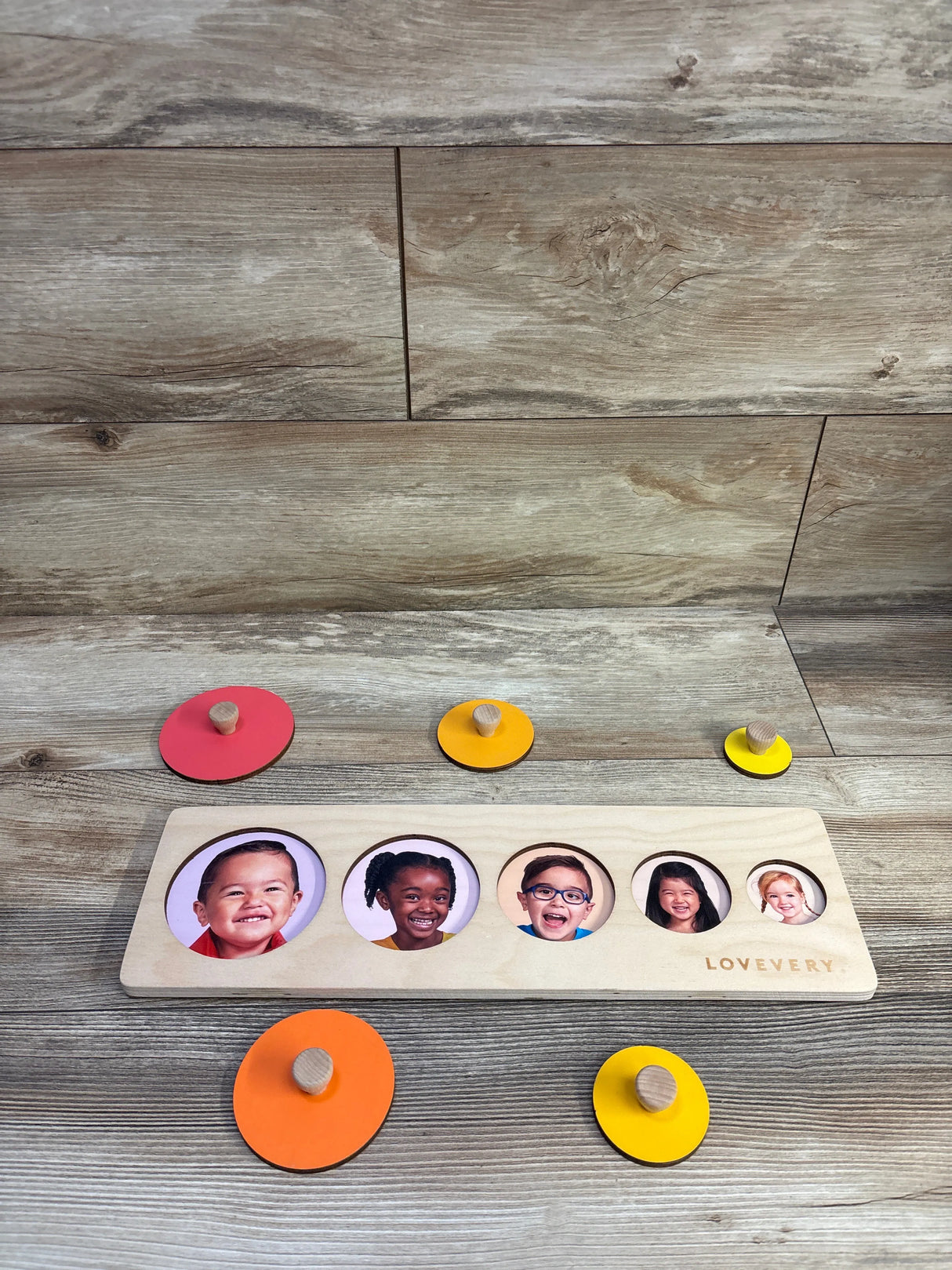 Lovevery Circle of Friends Puzzle