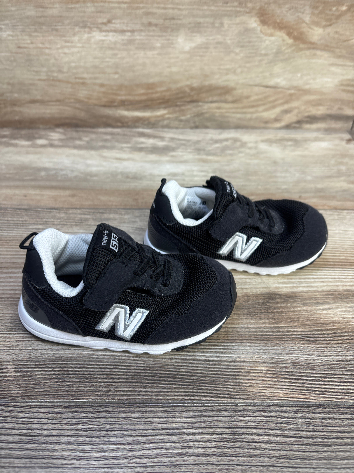 New Balance 515 Hook & Loop Sneakers Black sz 5c
