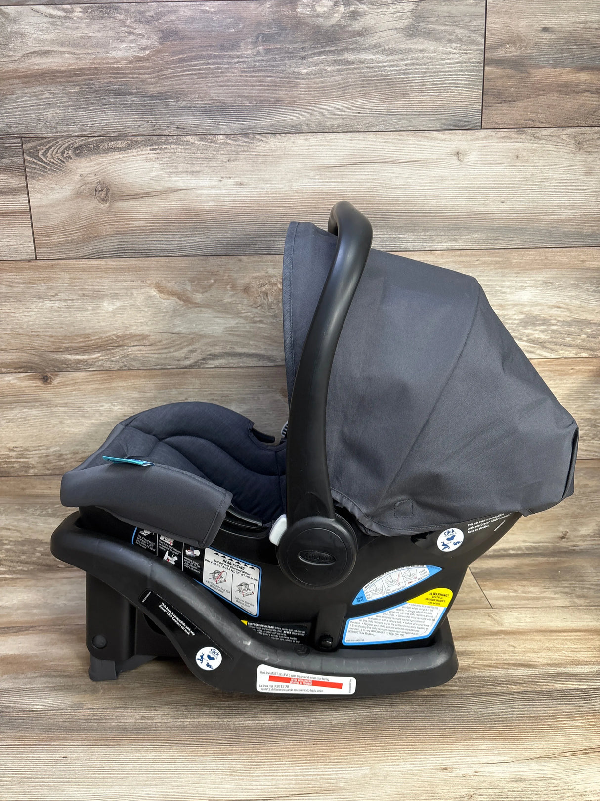 Graco SnugRide Lite Infant Car Seat + Extra Base - Studio 4-30lbs