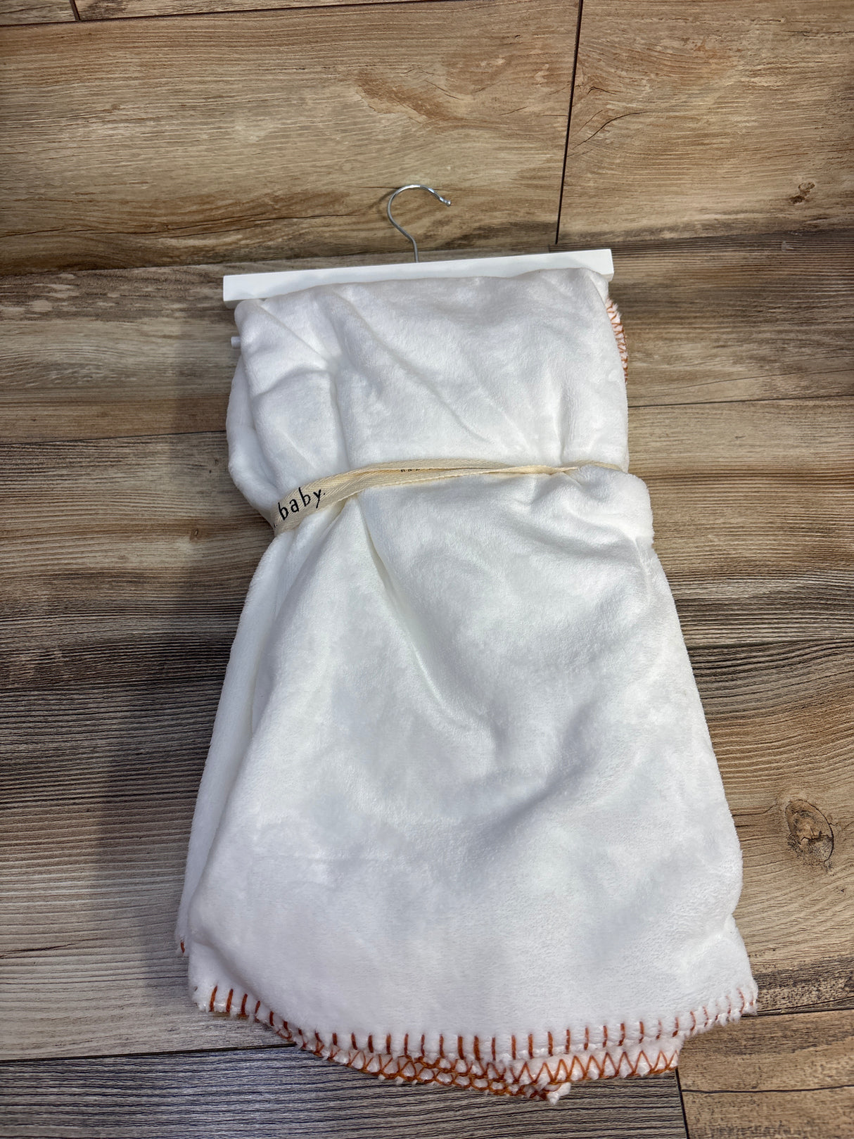 NEW Rae Dunn Little Pumpkin Plush Baby Blanket, White