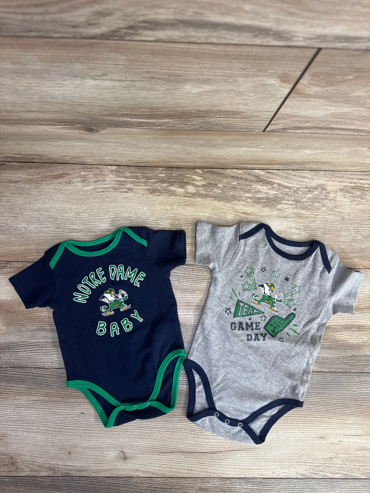 Gen 2 Notre Dame Fighting Irish 2pk Bodysuits sz 3/6m