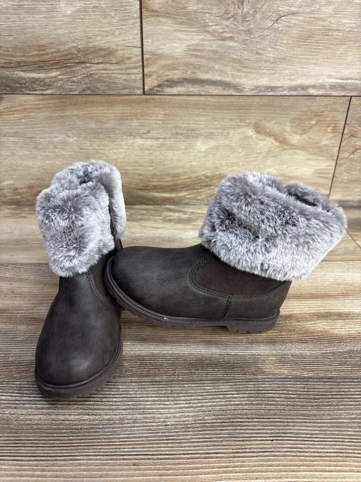 OshKosh Empress Faux Fur Boots Brown sz 10c