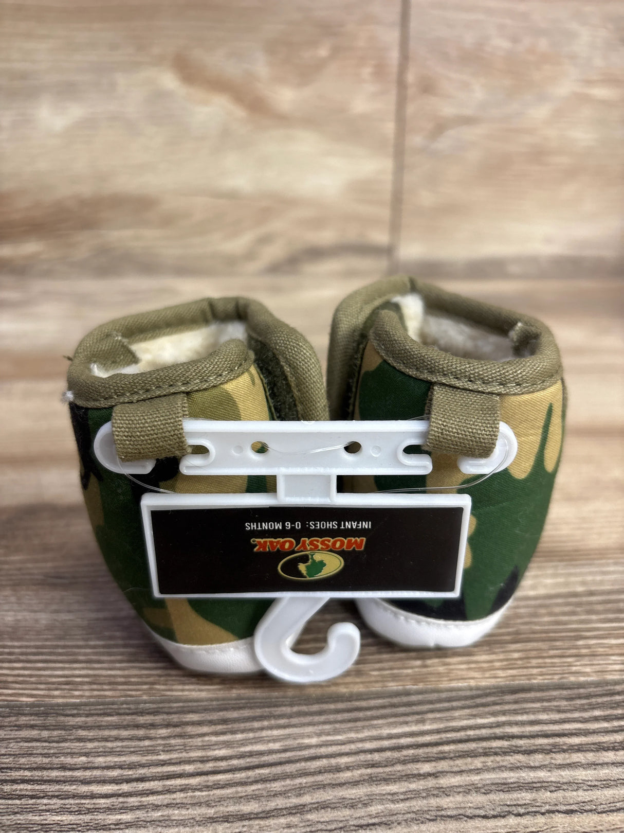 NEW Mossy Oak Camo Faux Fur Lined Crib Booties Green sz 1/2c