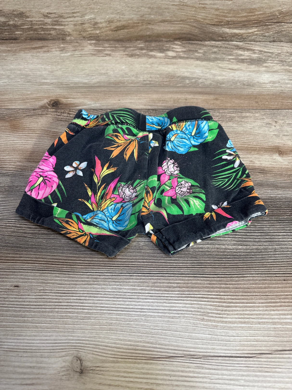 Bonds Floral Pull On Shorts Black sz 12-18m - Me n Mommy To Be