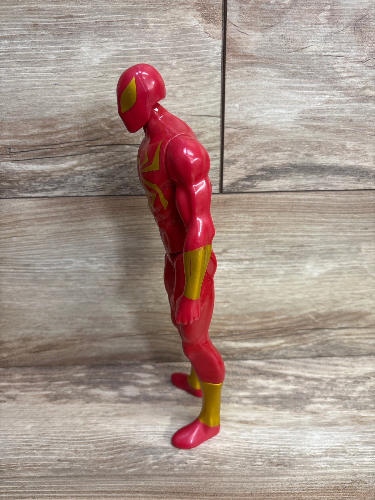 Marvel Ultimate Spider-Man - Iron Spider Action Figure