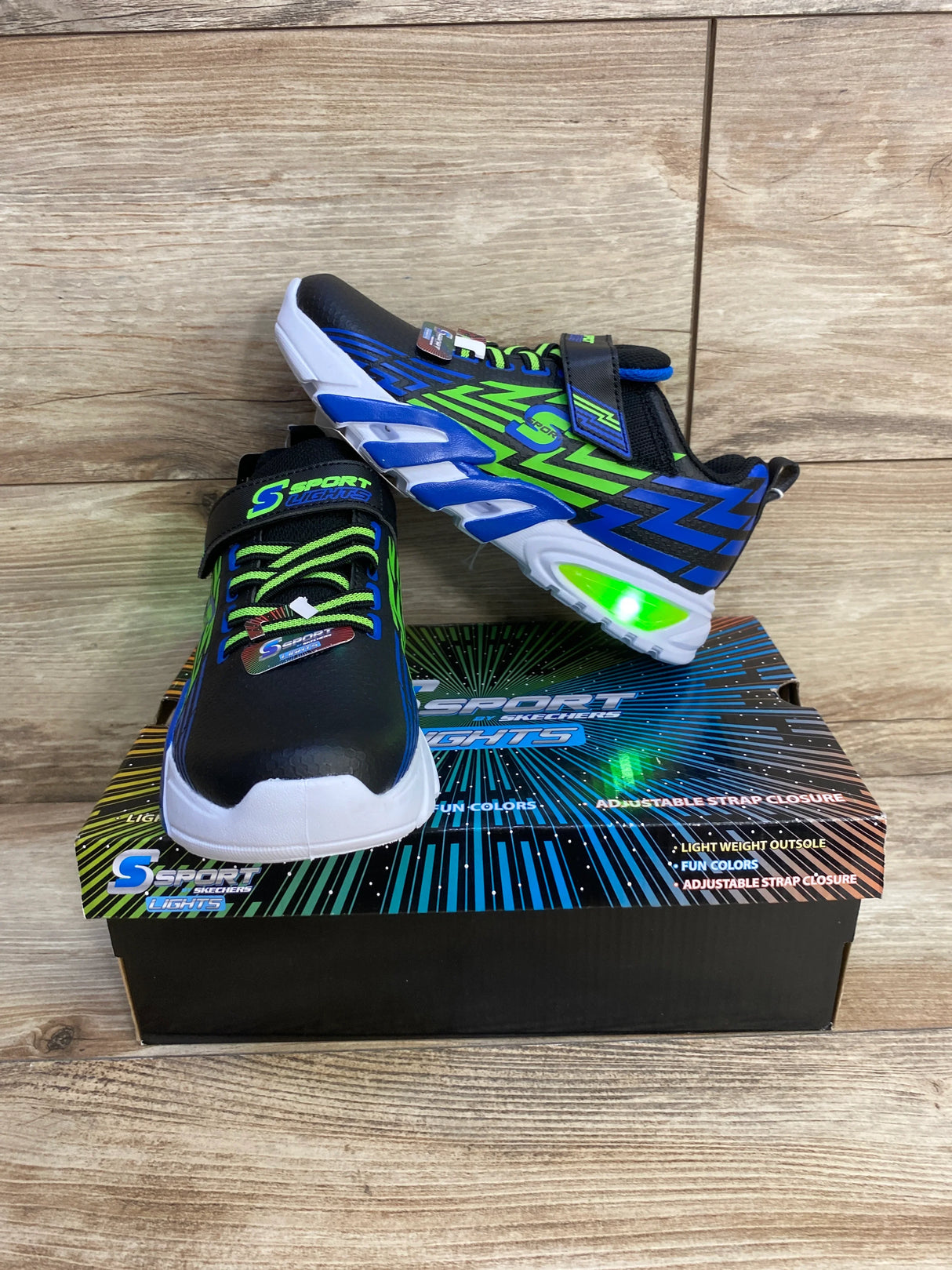 NEW S Sport By Skechers Lights Ottis Performance Sneakers sz 2Y - Me n Mommy To Be