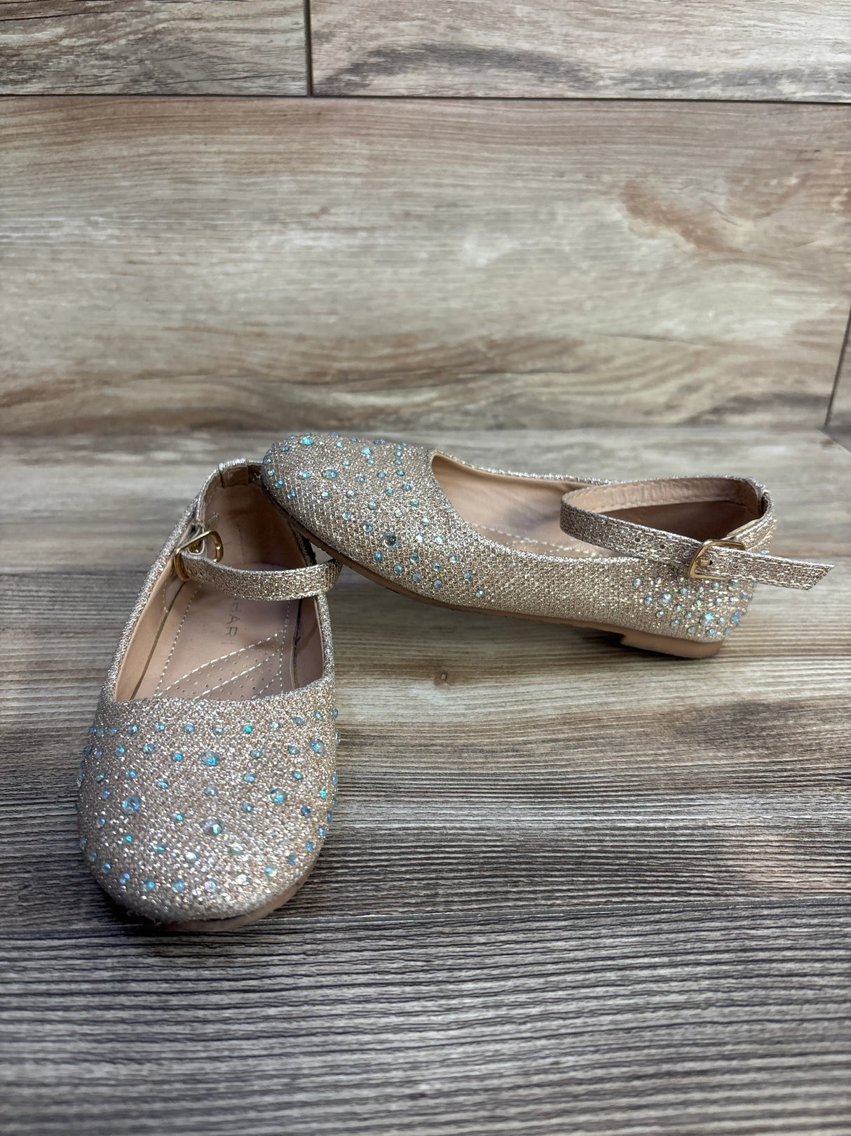 Tahari Jem Sandals Tan sz 10c - Me n Mommy To Be