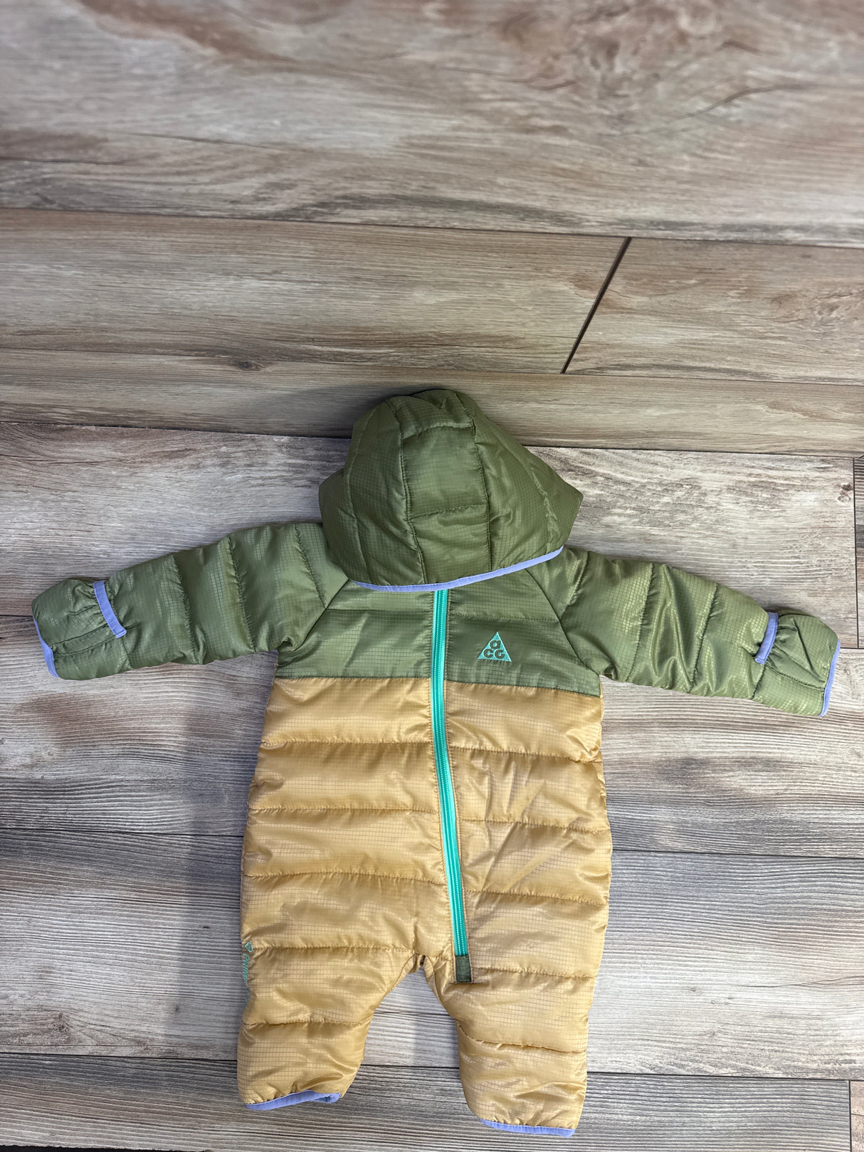 Nike ACG Primaloft Snowsuit Olive Green sz 3m