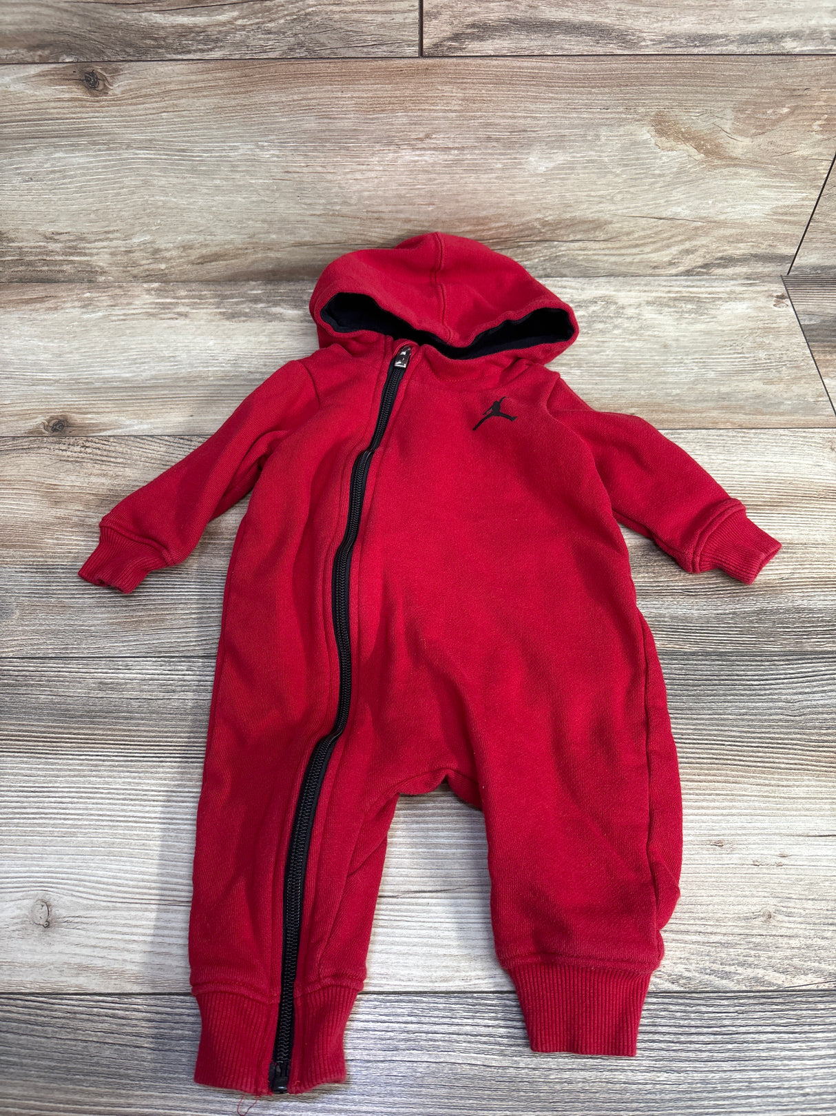 Jordan Hooded Coverall Red sz 6-9m