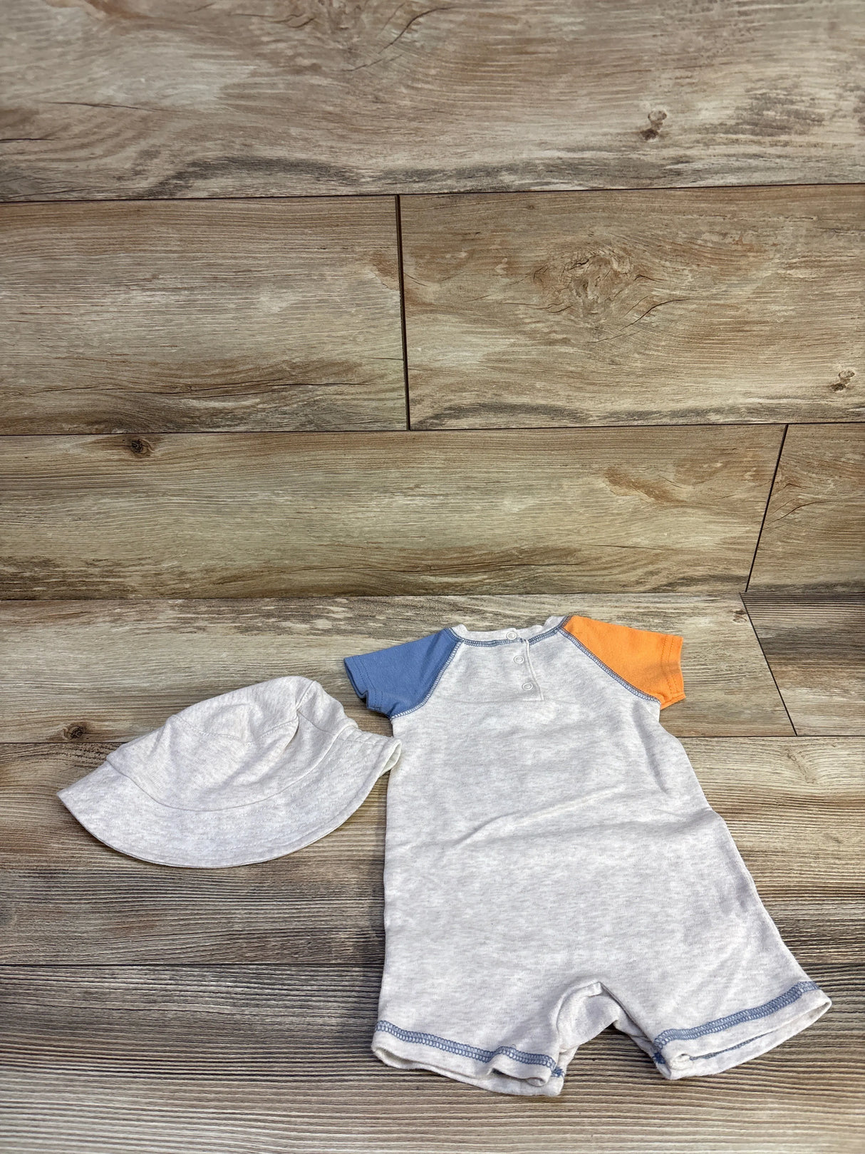 Baby Starters 2pc Shortie Romper & Hat Set Beige sz 9m
