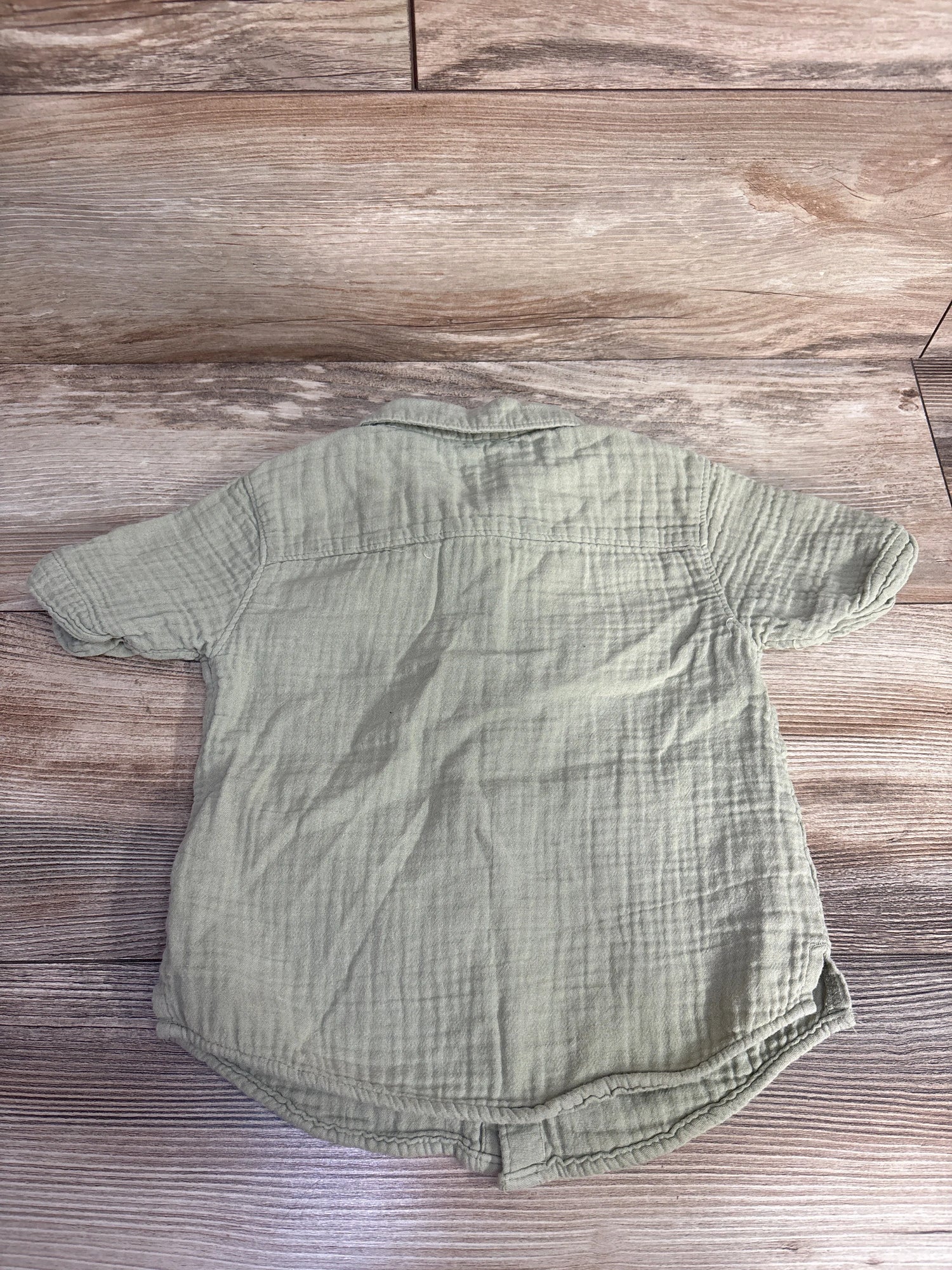 Little Planet Muslin Button Up Shirt sz 3T
