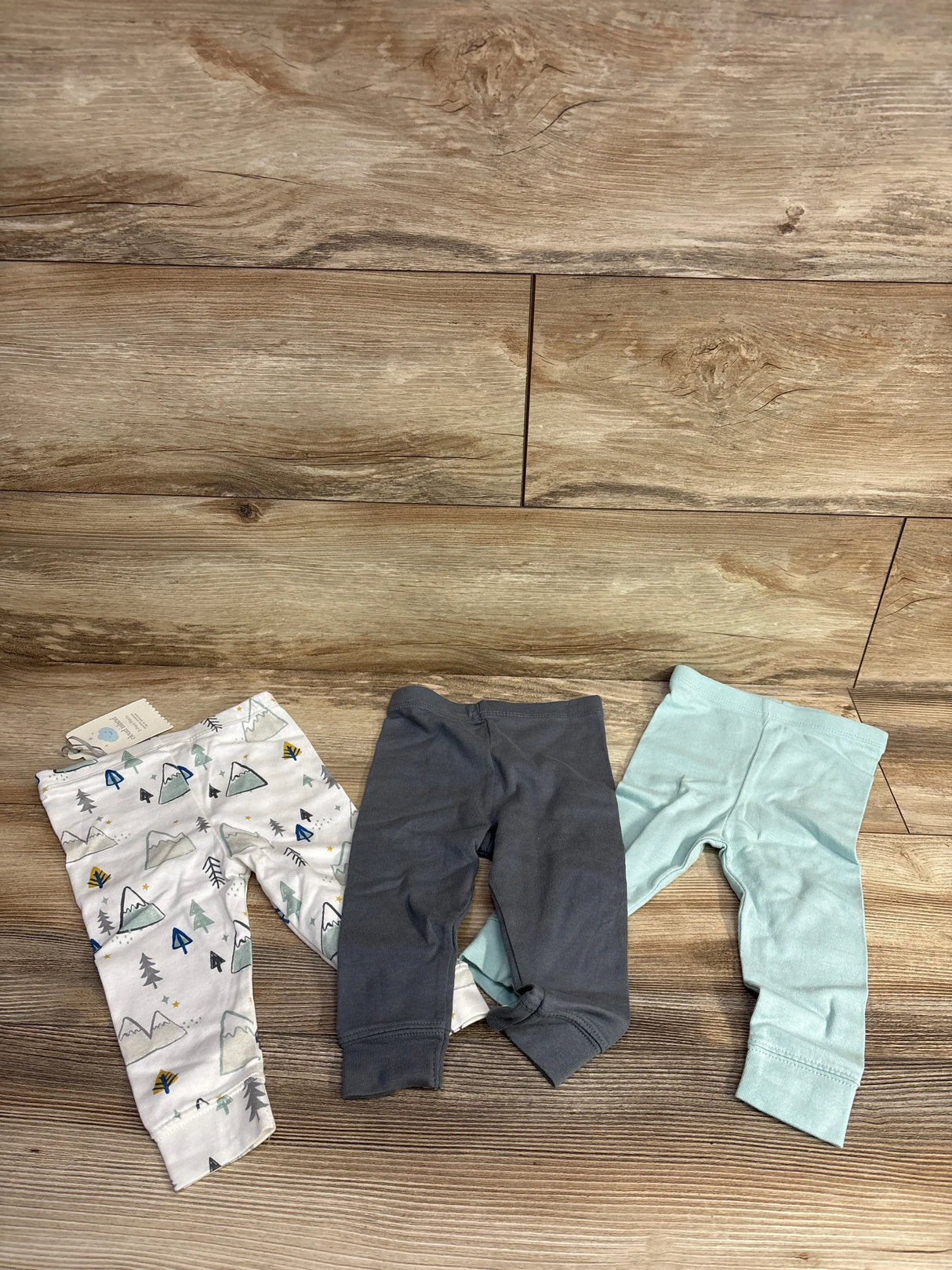 NEW Cloud Island 3pk Mountain Pull On Pants White sz 6-9m