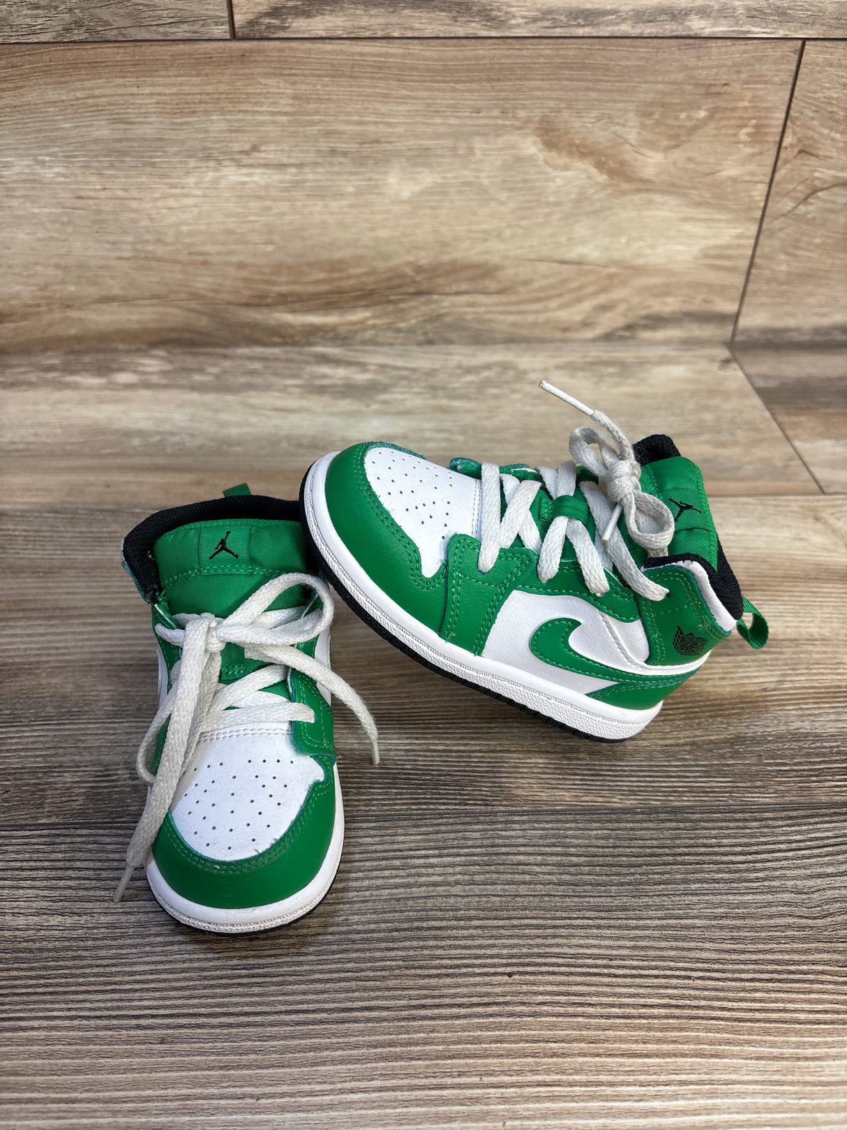 Air Jordan 1 Mid TD 'Lucky Green' Sneakers sz 7c