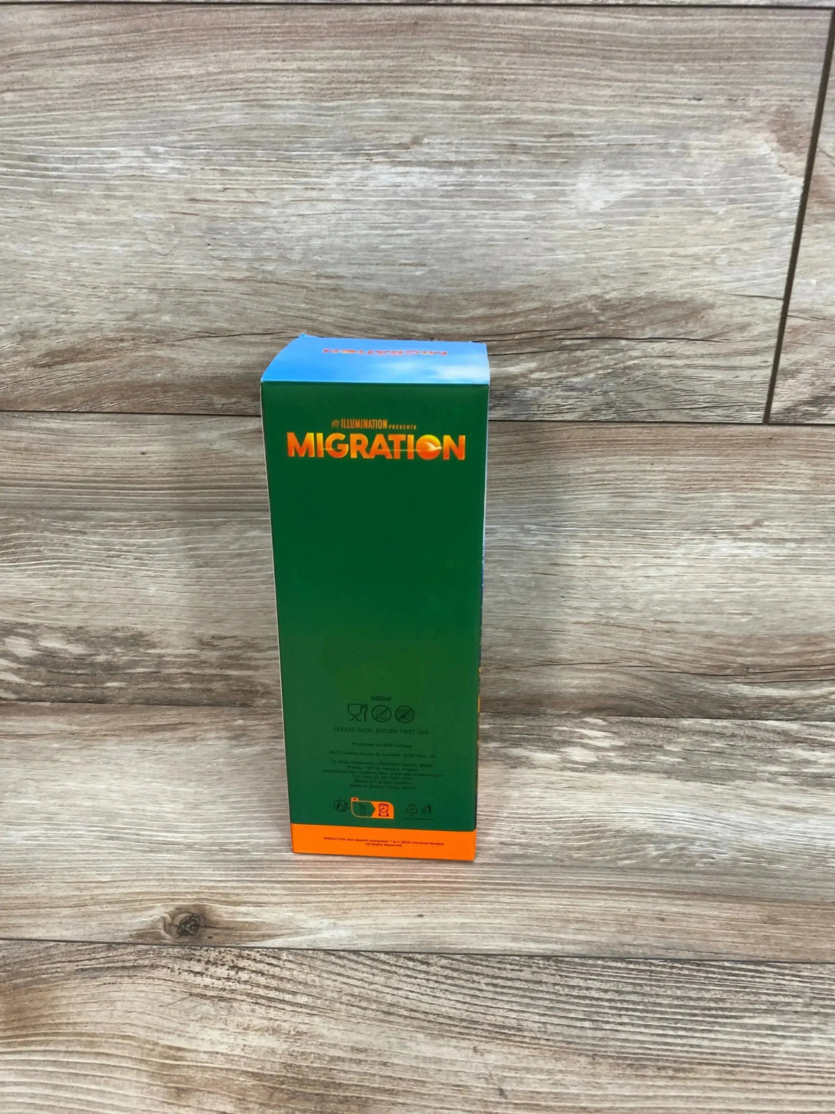 NEW Illumination Presents Migration 16oz Water Bottle With Stickers - Me n Mommy To Be