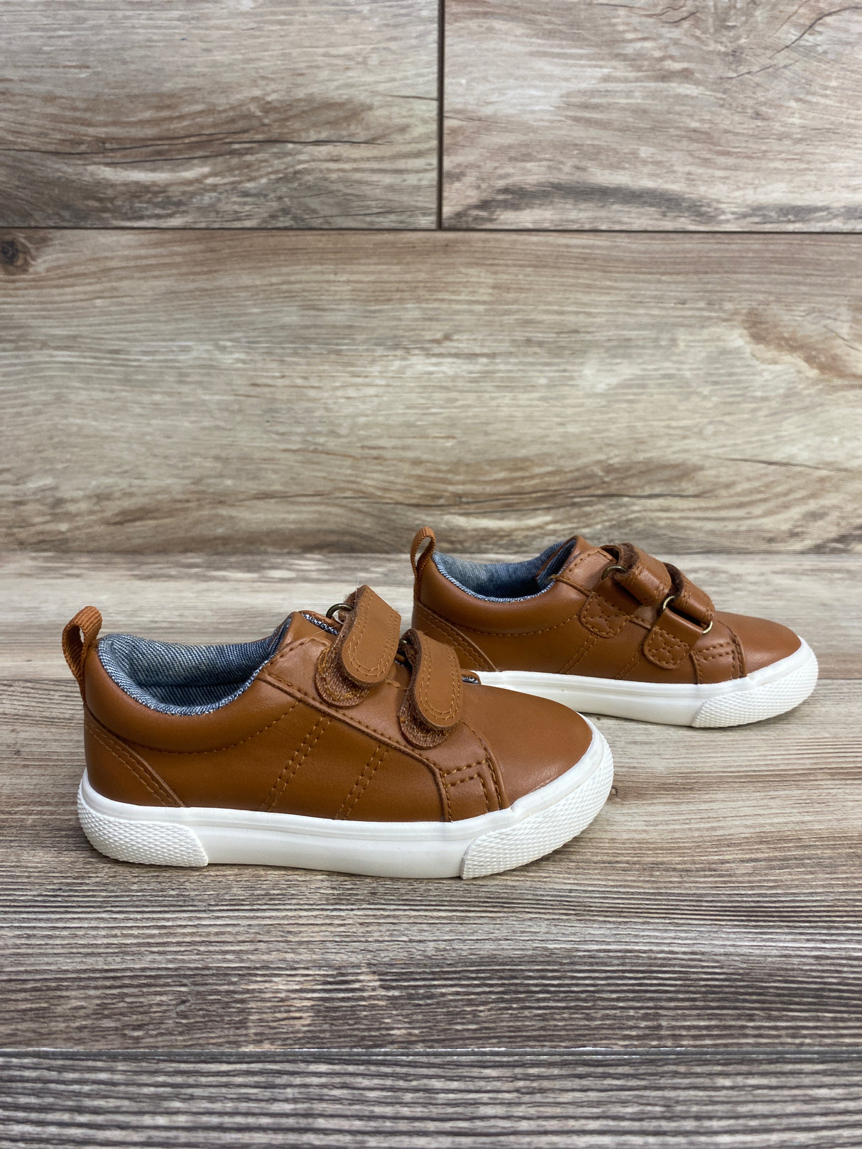 Cat & Jack Double Strap Sneakers Brown sz 6c