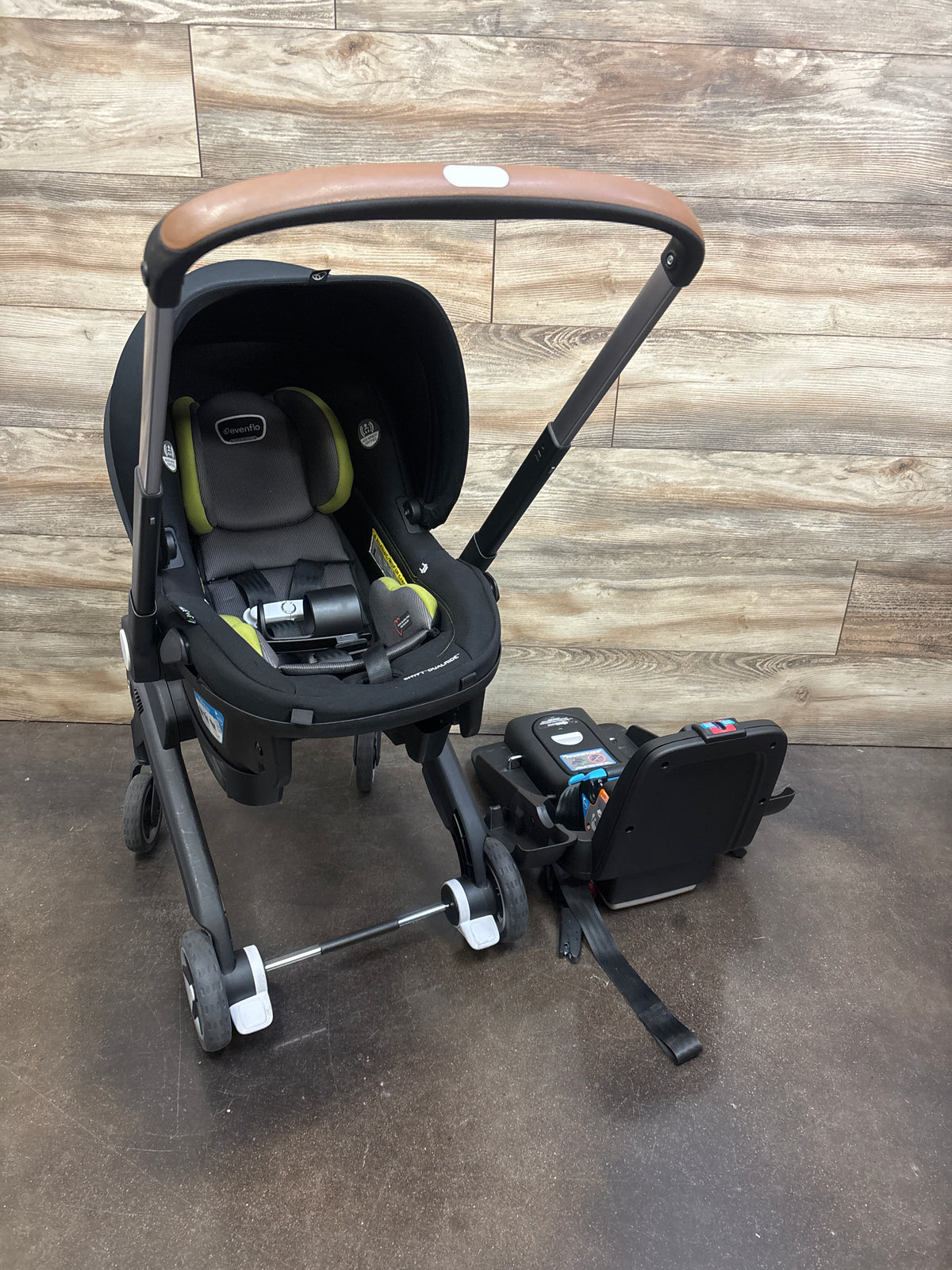 Evenflo Shyft DualRide Travel System in Durham Green