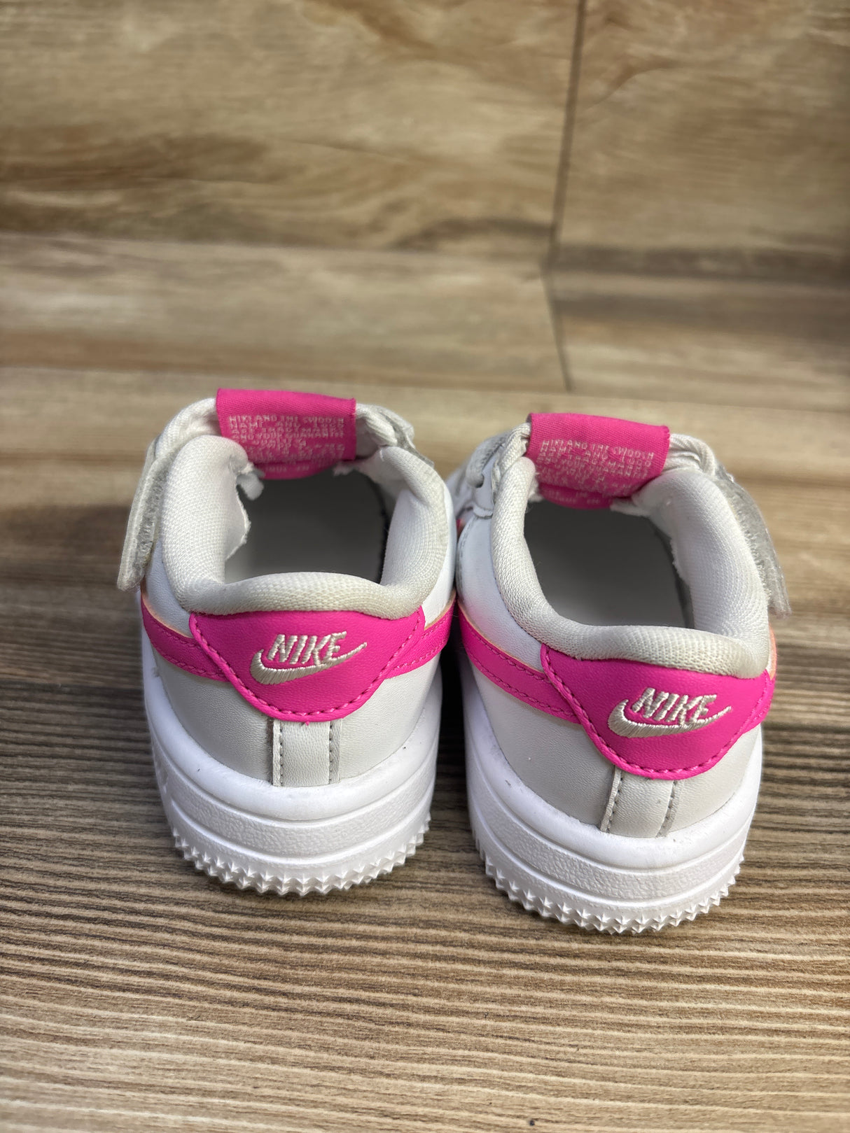 Nike Force 1 EasyOn White Laser Fushia sz 5.5c