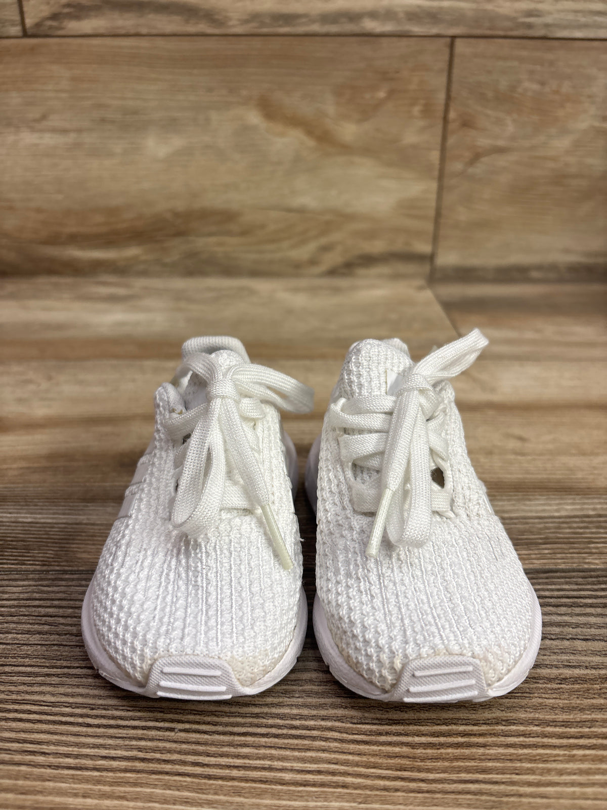 Adidas Swift run 1.0 Sneakers White sz 4c