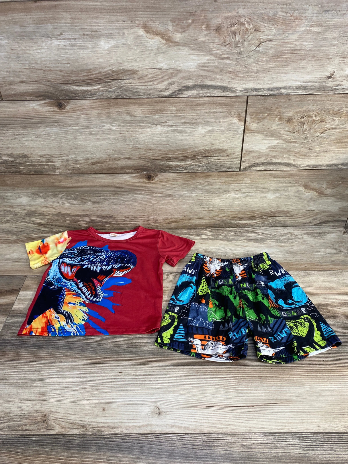 2pc Dino Shirt & Shorts Red sz 12-18m - Me n Mommy To Be