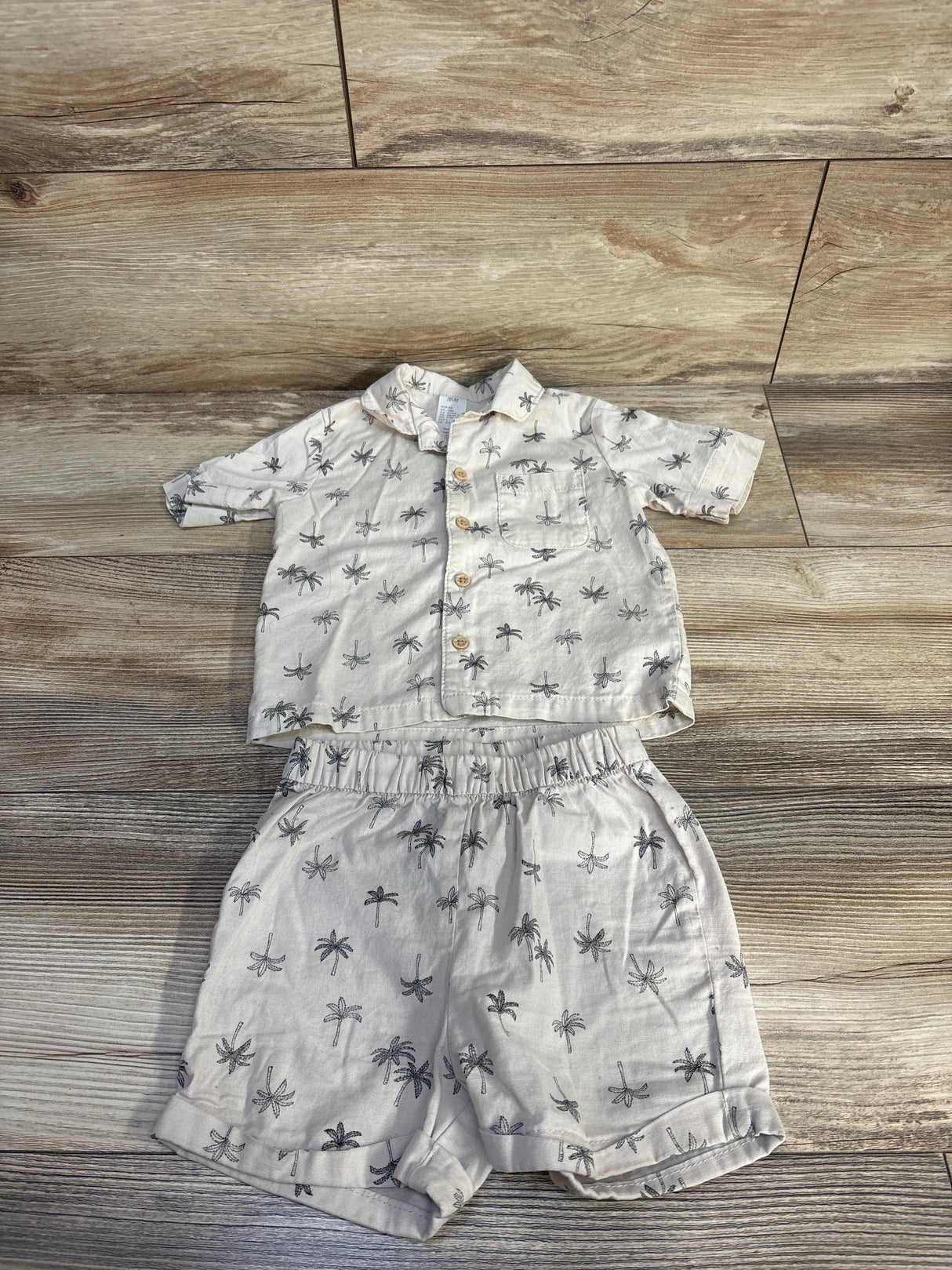H&M 2pc Button Up Shirt & Shorts Set Ivory sz 12m