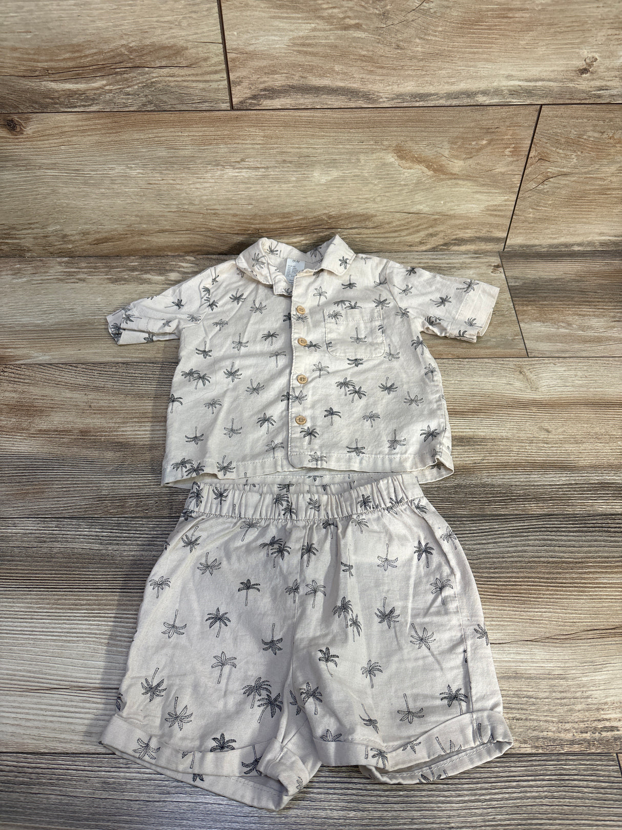 H&M 2pc Button Up Shirt & Shorts Set Ivory sz 12m