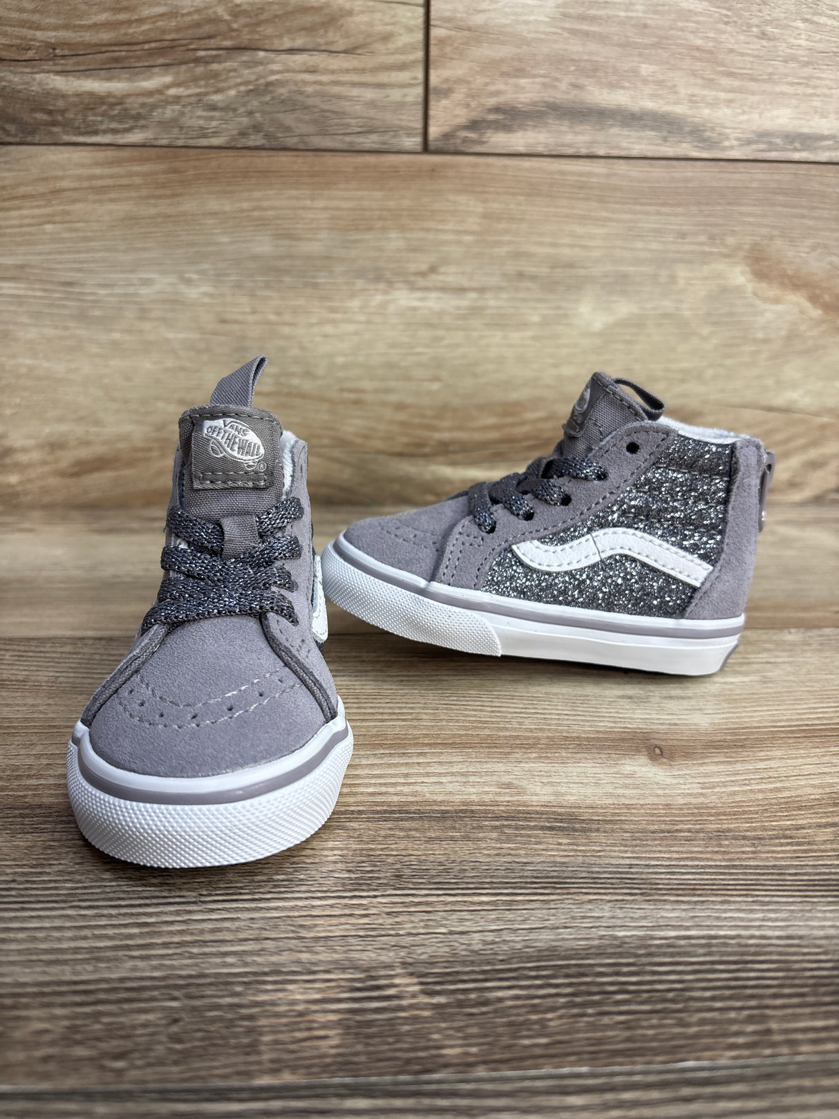 NEW Vans Sk8-Hi Zip 'Glitter Gunmetal' Sneakers Grey sz 4.5c