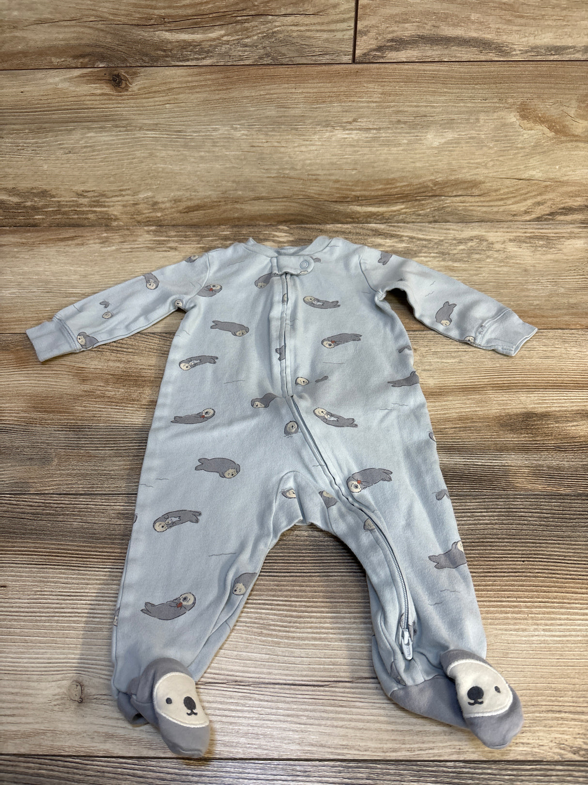 Carter's Otter Print Sleeper Grey sz 6m